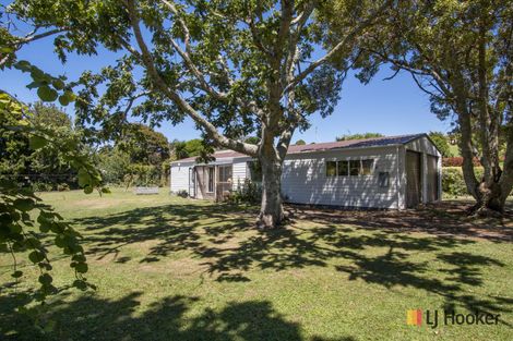 Photo of property in 1 Adela Stewart Drive West, Athenree, Katikati, 3177