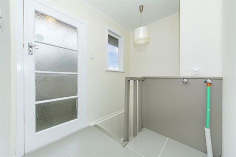 Photo of property in 56 Ellis Avenue, Mount Roskill, Auckland, 1041