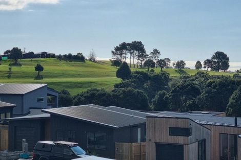 Photo of property in 29 Omahina Street, Raglan, 3225