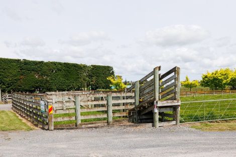 Photo of property in 10 Green Road, Awahuri, Palmerston North, 4479
