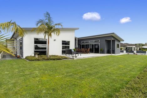 Photo of property in 45 Lynley Park Drive, Omokoroa, 3114