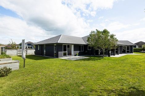 Photo of property in 45 Plescher Crescent, Leamington, Cambridge, 3432