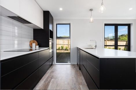 Photo of property in 1d Breakwater Way, Whitby, Porirua, 5024