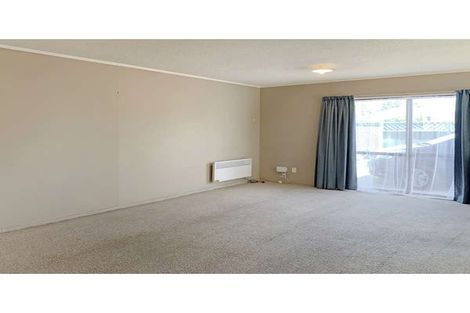 Photo of property in 53 Shamrock Street, Takaro, Palmerston North, 4412