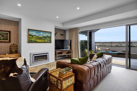 Photo of property in 5 Ashwood Lane, Bell Block, New Plymouth, 4312