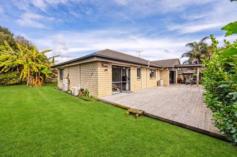 Photo of property in 9 Wairua Place, Pukekohe, 2120