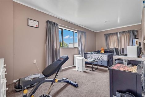 Photo of property in 57 George Crescent, Buckland, Pukekohe, 2677