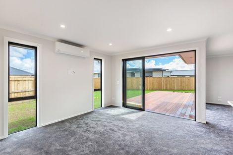 Photo of property in 18 Tawhai Crescent, Wharewaka, Taupo, 3330