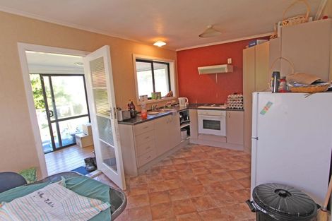 Photo of property in 17 Hyde Street, Manurewa East, Auckland, 2102