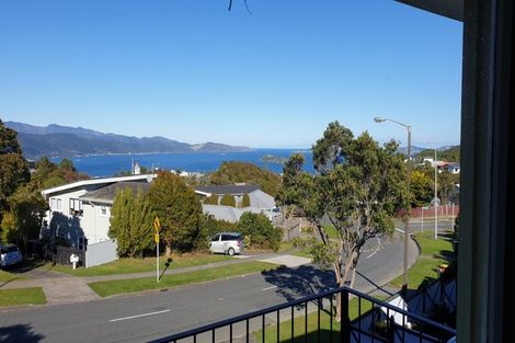 Photo of property in 231 Dowse Drive, Maungaraki, Lower Hutt, 5010