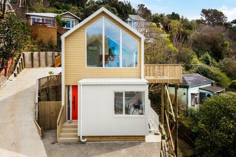 Photo of property in 192a Derwent Street, Island Bay, Wellington, 6023