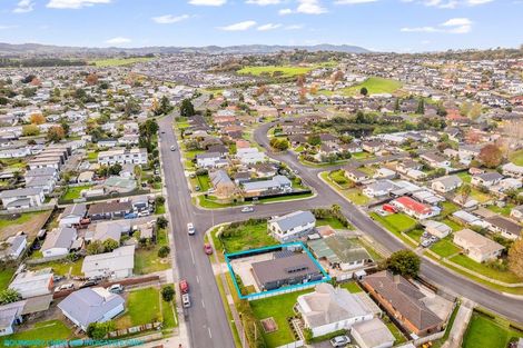 Photo of property in 92 Dominion Road, Papakura, 2110