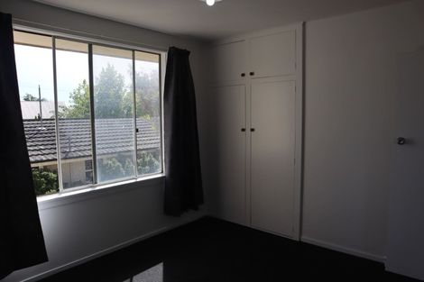 Photo of property in 2/21 Olliviers Road, Phillipstown, Christchurch, 8011