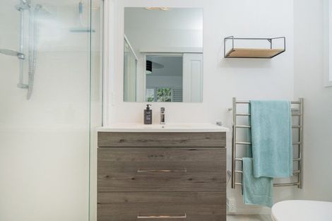 Photo of property in 120 Pepe Road, Tairua, 3508