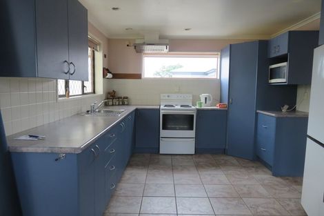 Photo of property in 12 Birkett Street, Temuka, 7920