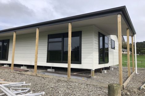 Photo of property in 169 Egmont Road, Hillsborough, New Plymouth, 4372