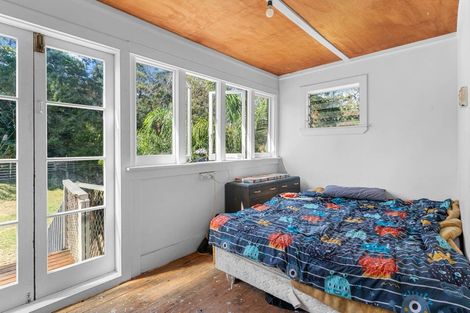 Photo of property in 106 Komiti Road, Tinopai, Matakohe, 0593