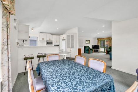 Photo of property in 87 Miranda Street, Stratford, 4332