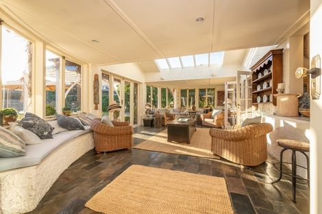 Photo of property in 5 Brassey Road, Saint Johns Hill, Whanganui, 4500