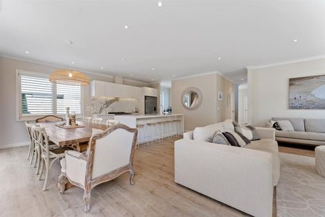 Photo of property in 23 Tuna Place, Omaha, 0986