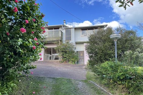 Photo of property in 893 Whangaparaoa Road, Manly, Whangaparaoa, 0930
