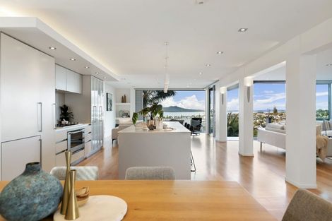 Photo of property in 49 Parr Terrace, Castor Bay, Auckland, 0620