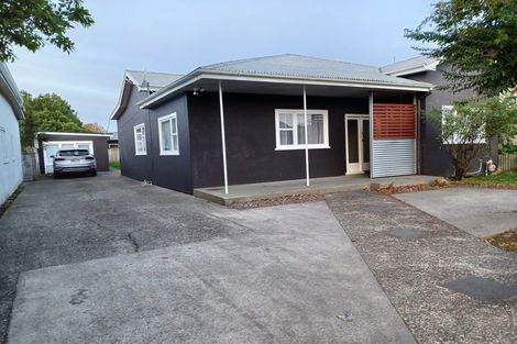 Photo of property in 19 Hereford Street, West End, Palmerston North, 4410