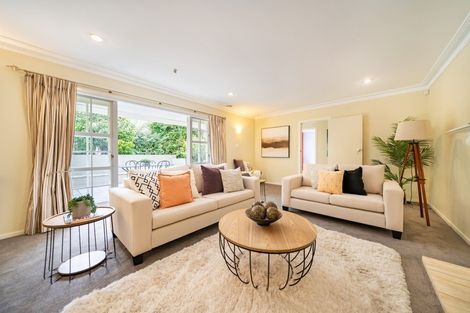 Photo of property in 22 Freemans Way, Pinehaven, Upper Hutt, 5019