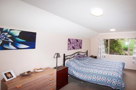 Photo of property in 50 Erlestoke Crescent, Churton Park, Wellington, 6037