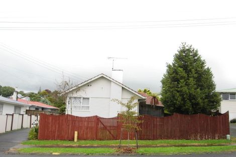 Photo of property in 2/45 Larne Avenue, Pakuranga Heights, Auckland, 2010
