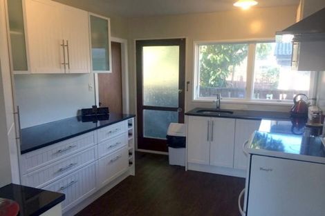 Photo of property in 2/9 Chadlington Street, Parklands, Christchurch, 8083