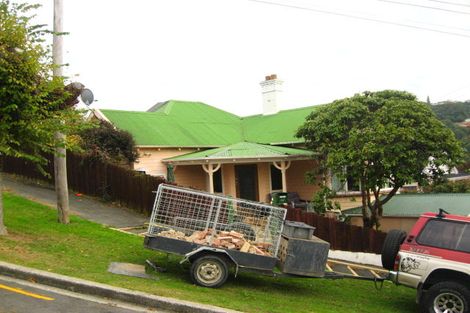 Photo of property in 42 Cole Street, Caversham, Dunedin, 9012