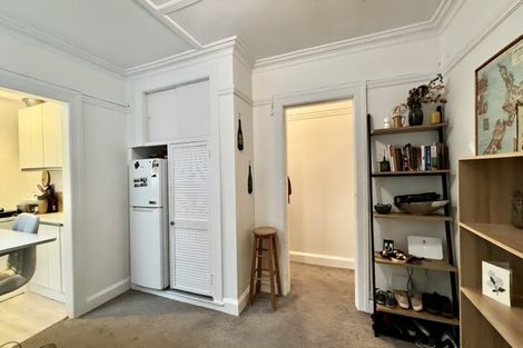 Photo of property in 1/246 Oriental Parade, Oriental Bay, Wellington, 6011