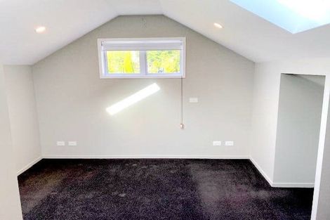 Photo of property in 28 Kokiri Street, Te Atatu South, Auckland, 0610