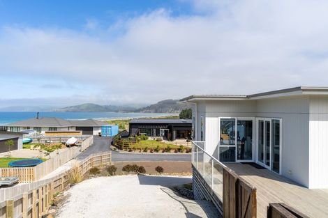 Photo of property in 5 Okahau Terrace, Warrington, 9471