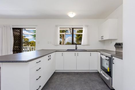 Photo of property in 2/63 Rodney Street, Wellsford, 0900