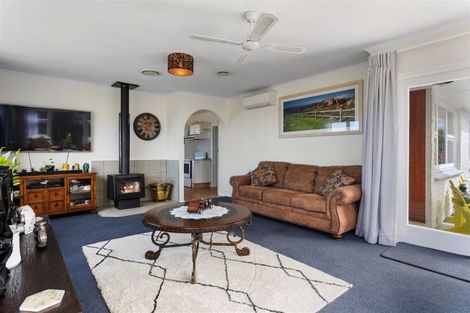 Photo of property in 16 Bracebridge Street, Kaiapoi, 7630