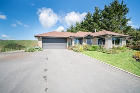 Photo of property in 265 Ngahere Park Road, Turitea, Palmerston North, 4472
