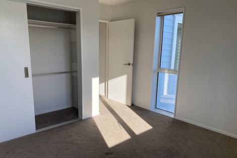 Photo of property in 9 Riroriro Close, Papakura, 2110