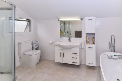 Photo of property in 15 Lemonwood Place, The Gardens, Auckland, 2105