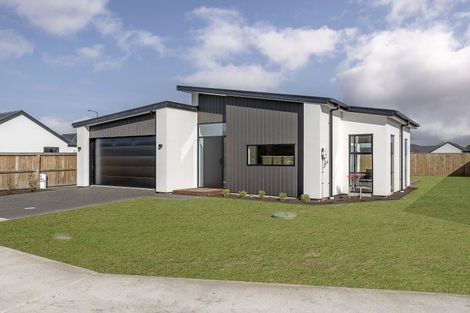 Photo of property in 3 Baker Estate Lane, Halswell, Christchurch, 8025