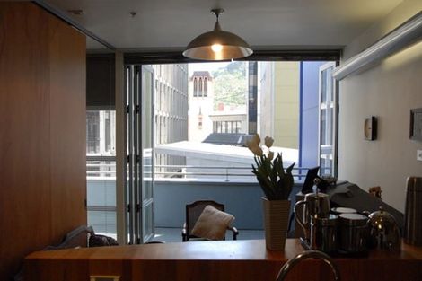 Photo of property in St Pauls Apartments, 37/43 Mulgrave Street, Thorndon, Wellington, 6011