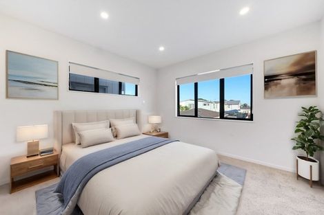 Photo of property in 13c Edinburgh Avenue, Rosehill, Papakura, 2113