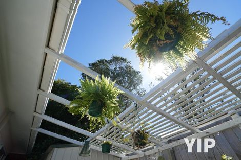 Photo of property in 2/38 Salford Street, Newlands, Wellington, 6037