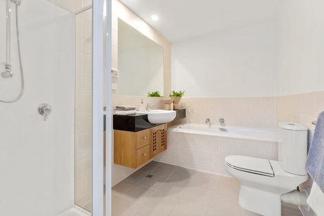 Photo of property in 105 Waterside Crescent, Gulf Harbour, Whangaparaoa, 0930