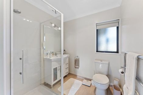 Photo of property in 30 Ian Peter Way, Otaki, 5512