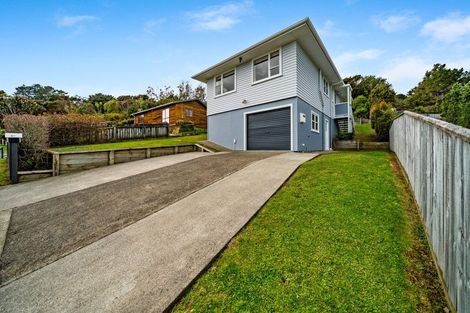 Photo of property in 24 Omapere Street, Waitangirua, Porirua, 5024