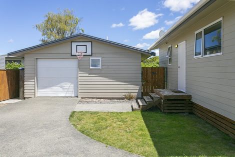 Photo of property in 2/120 Taupo View Road, Taupo, 3330