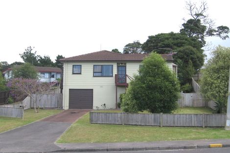Photo of property in 54 Holmes Drive South, Massey, Auckland, 0614