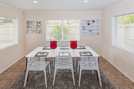 Photo of property in 1/18 Edendale Road, Somerville, Auckland, 2014